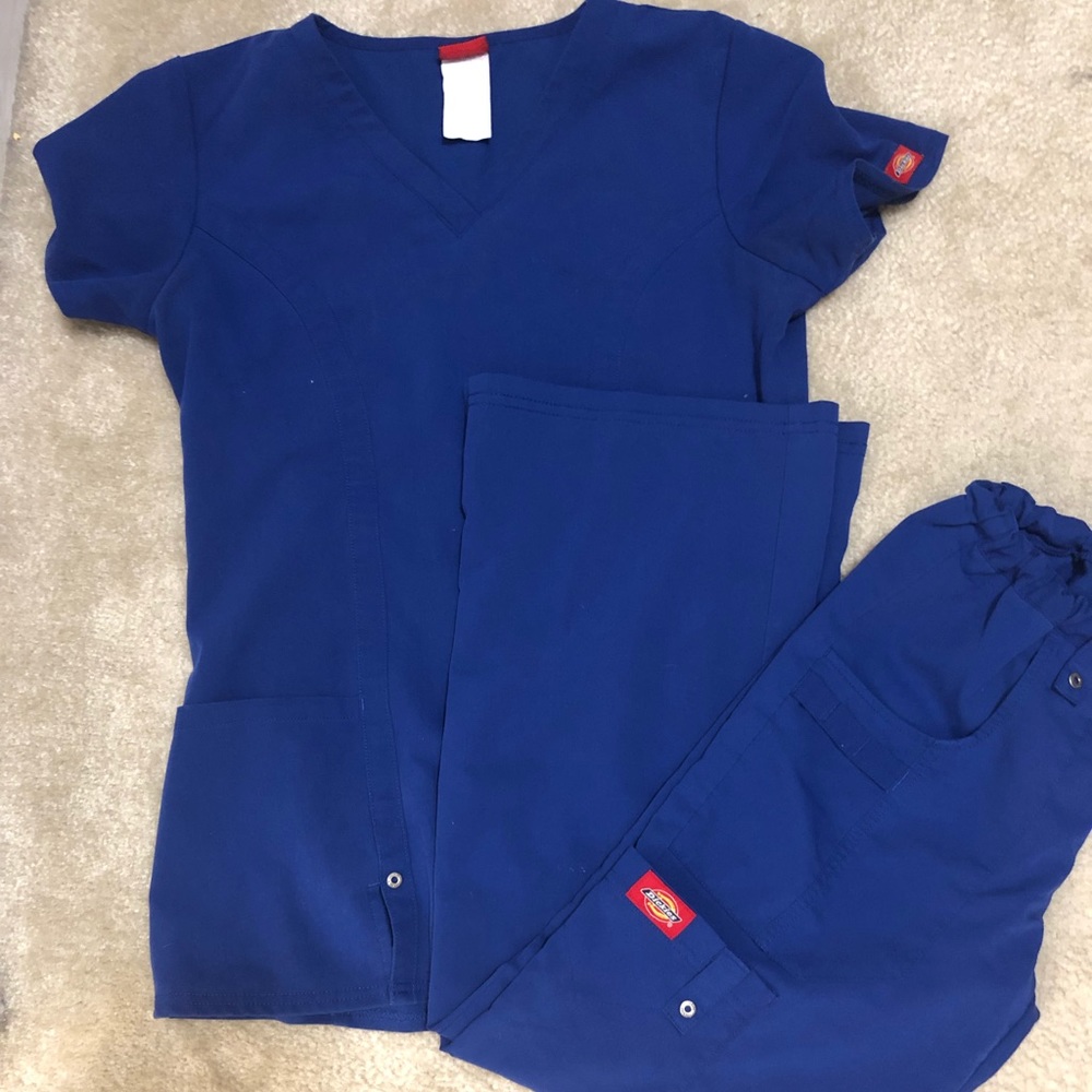 Dickies Scrubs